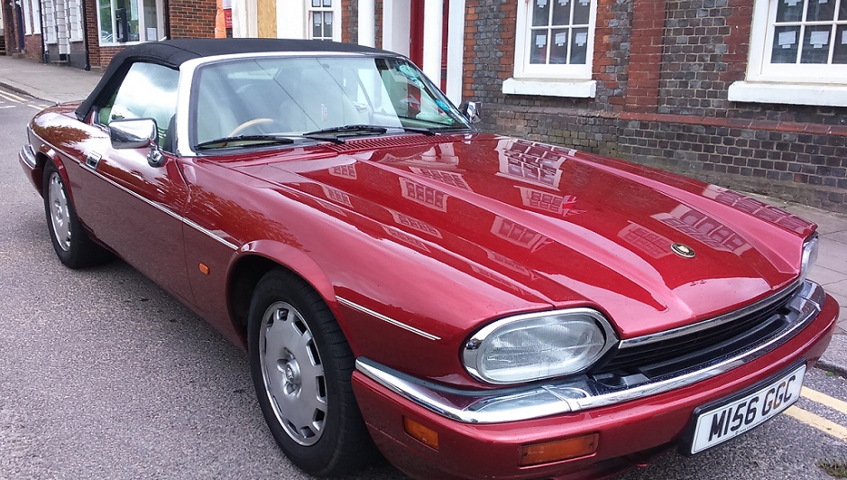 Hungerford Arcade Car Show May 2016 Clive's Jag XJS