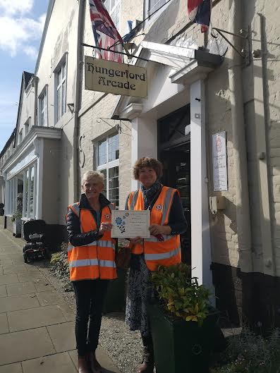 Hungerford Arcade Blog Nicola & Susan accepting Hungerford in Bloom Cert Sep 2021